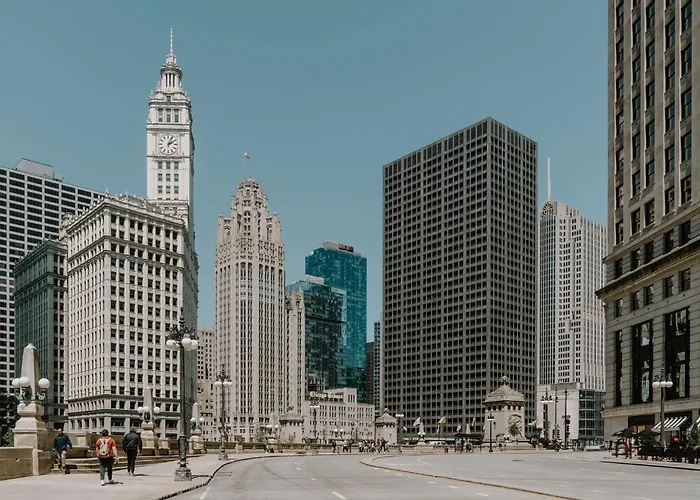 Club Quarters Hotel Wacker At Michigan, Chicago